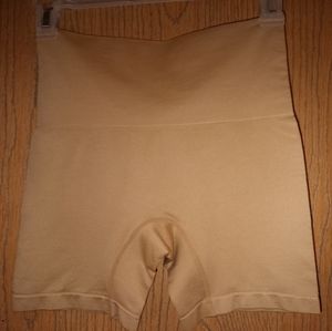 NWOT - Jockey Slimmer Short- Leg Slipshorts, Medium